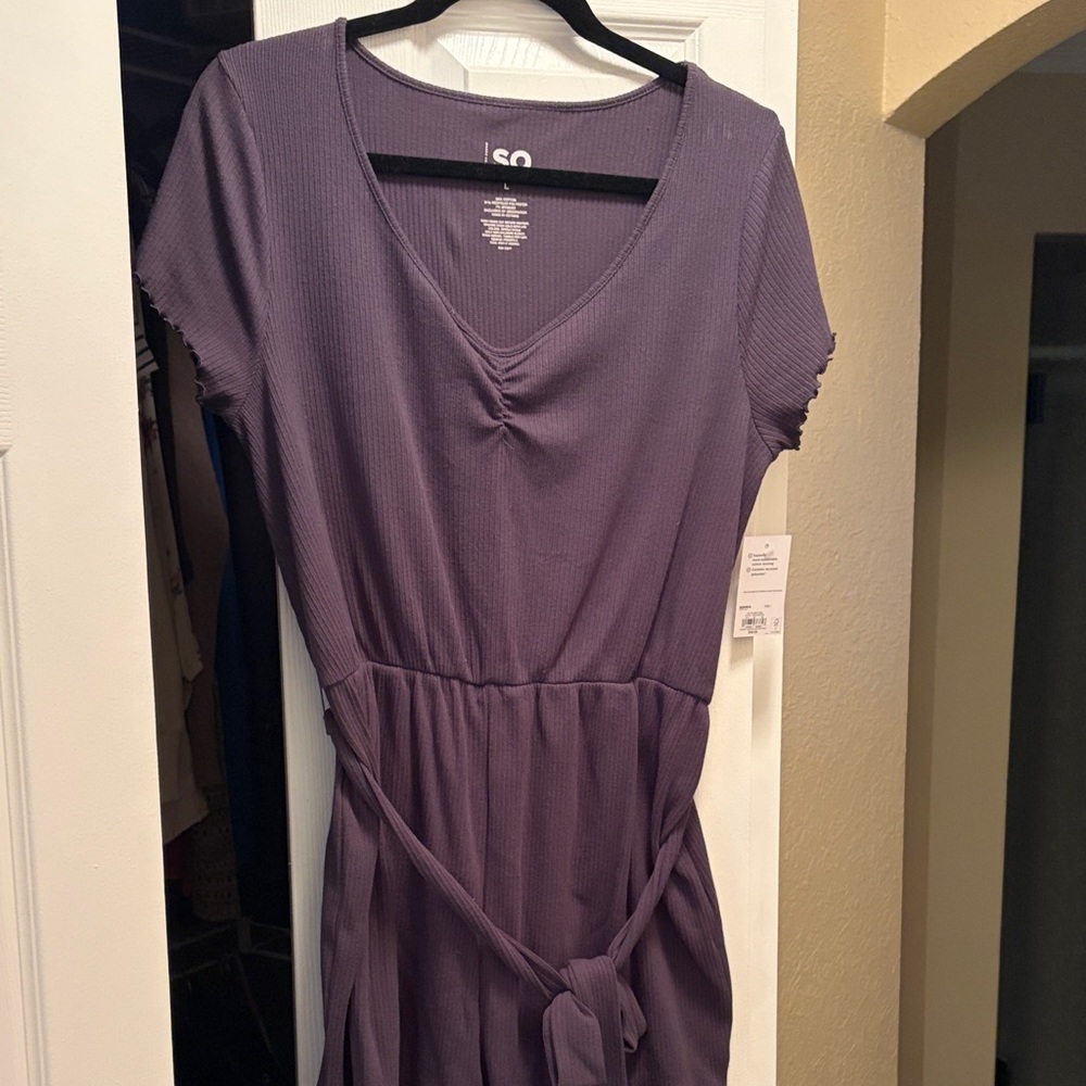 SO Ribbed V-Neck Tie-Waist Midi romper in Dusty Purple